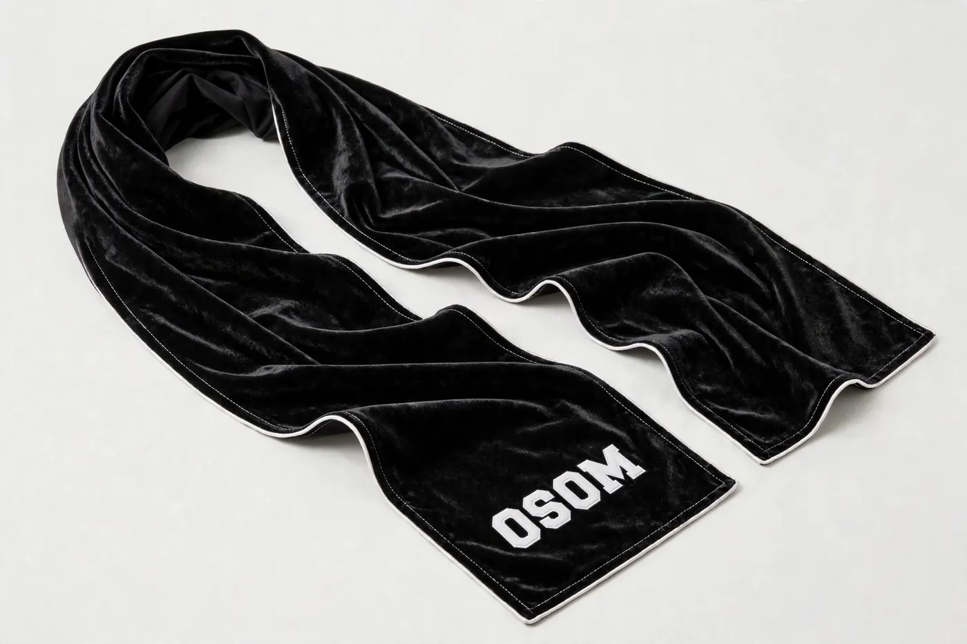 Velvet Scarf — Black — 